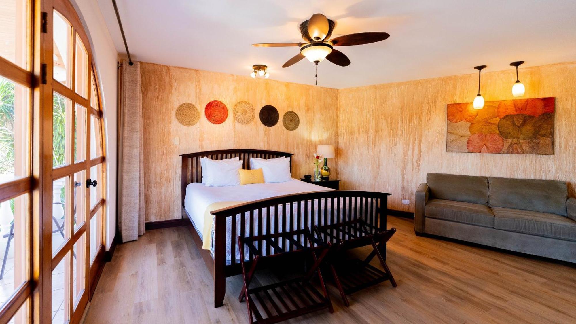 Buena Vista Chic Hotel Pilas Exterior photo
